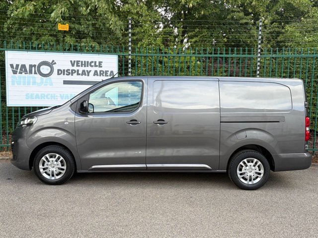 View our VAUXHALL VIVARO