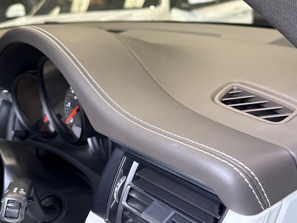 USED 2020 70 PORSCHE MACAN 2.0T SUV 5dr Petrol PDK 4WD Euro 6 (s/s) (245 ps) 1 OWNER|&pound;21K FACTORY OPTIONS