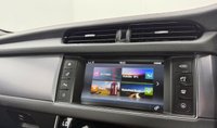 USED 2015 65 JAGUAR XF 2.0d R-Sport Saloon 4dr Diesel Auto Euro 6 (s/s) (180 ps) 