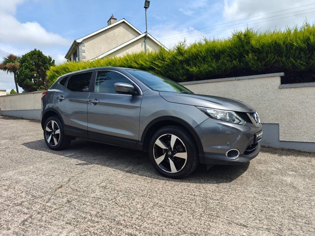 View our NISSAN QASHQAI