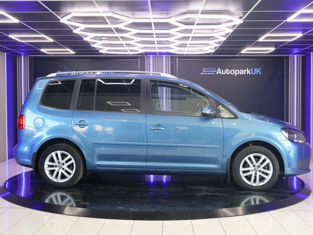 View our VOLKSWAGEN TOURAN