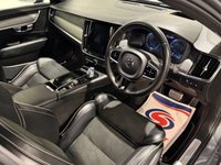 USED 2019 19 VOLVO S90 2.0h T8 Twin Engine 10.4kWh R-Design Pro Saloon 4dr Petrol Plug-in Hybrid Auto AWD Euro 6 (s/s) (390 ps) 