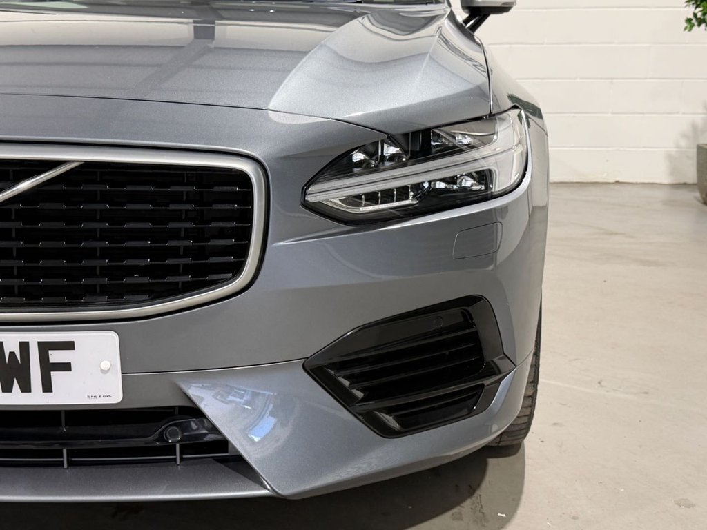 USED 2019 19 VOLVO S90 2.0h T8 Twin Engine 10.4kWh R-Design Pro Saloon 4dr Petrol Plug-in Hybrid Auto AWD Euro 6 (s/s) (390 ps) 