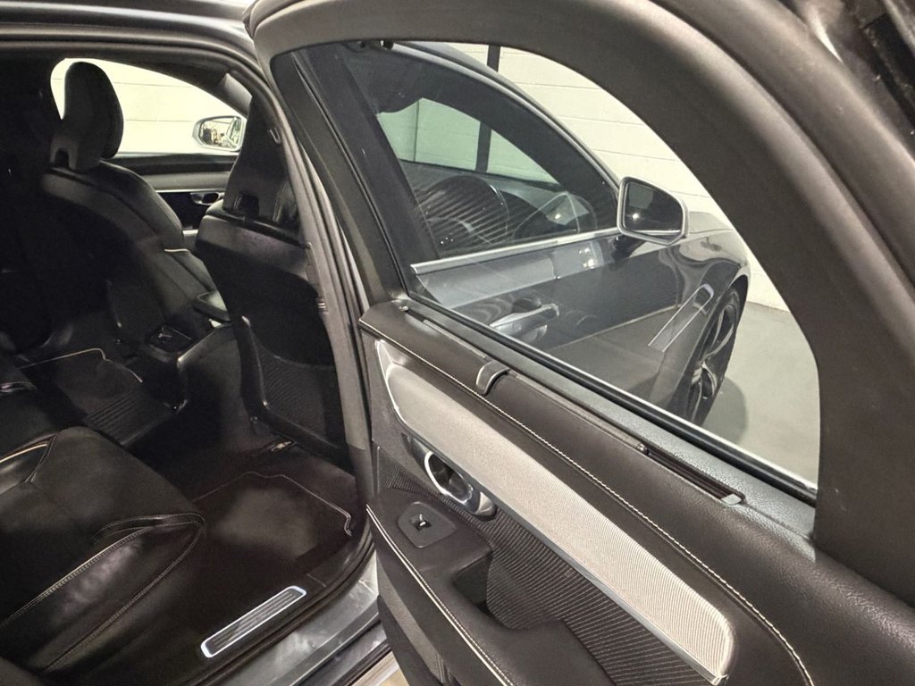 USED 2019 19 VOLVO S90 2.0h T8 Twin Engine 10.4kWh R-Design Pro Saloon 4dr Petrol Plug-in Hybrid Auto AWD Euro 6 (s/s) (390 ps) 