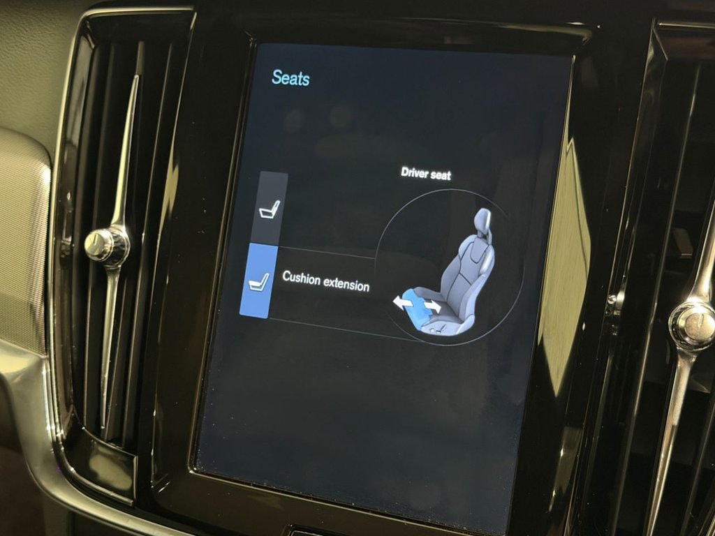 USED 2019 19 VOLVO S90 2.0h T8 Twin Engine 10.4kWh R-Design Pro Saloon 4dr Petrol Plug-in Hybrid Auto AWD Euro 6 (s/s) (390 ps) 
