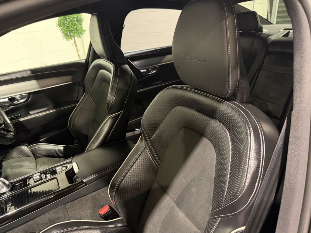 USED 2019 19 VOLVO S90 2.0h T8 Twin Engine 10.4kWh R-Design Pro Saloon 4dr Petrol Plug-in Hybrid Auto AWD Euro 6 (s/s) (390 ps) 