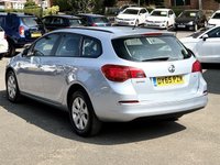 USED 2015 65 VAUXHALL ASTRA 1.6i Design Sports Tourer 5dr Petrol Manual Euro 6 (115 ps) 