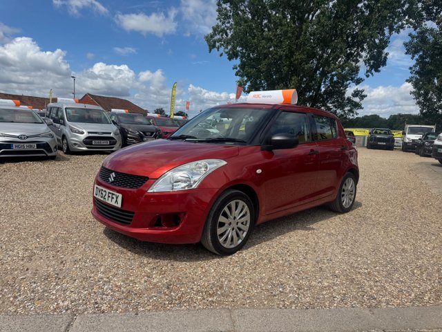 View our SUZUKI SWIFT