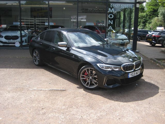 View our BMW 3 SERIES