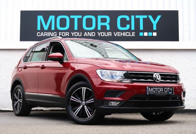 2017 17 VOLKSWAGEN TIGUAN 2.0 TDI BlueMotion Tech SE Navigation SUV 5dr Diesel DSG 4Motion Euro 6 (s/s) (150 ps) AUTOMATIC AWD SUV