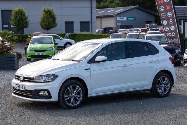 View our VOLKSWAGEN POLO