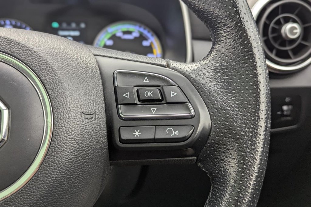 USED 2021 71 MG MG ZS 44.5kWh Exclusive SUV 5dr Electric Auto (143 ps) Pan Roof, Car Play, Camera