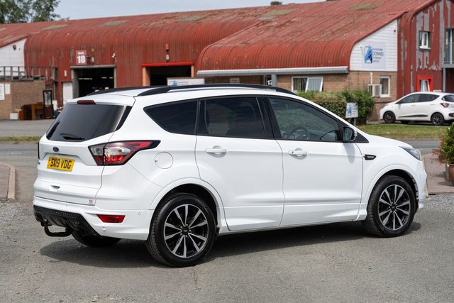 View our FORD KUGA