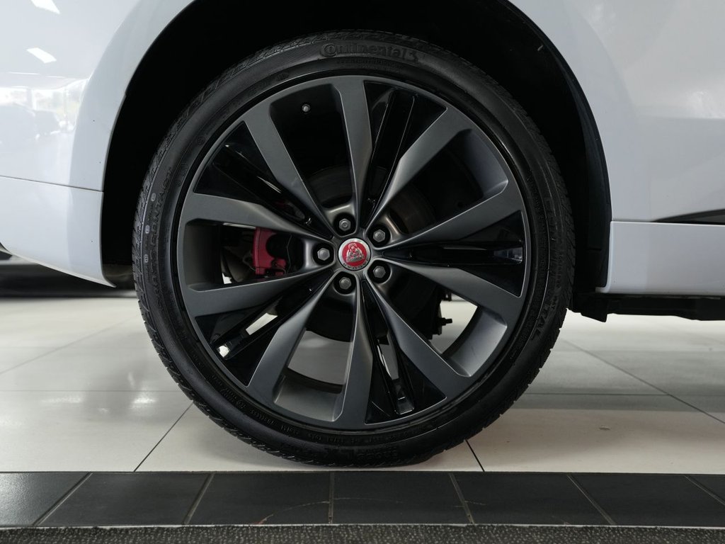 2019 Jaguar F-Pace thumbnail 23
