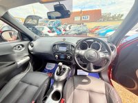 USED 2011 61 NISSAN JUKE 1.6 Tekna SUV 5dr Petrol Manual Euro 5 (117 ps) Amazing Low Mileage Example