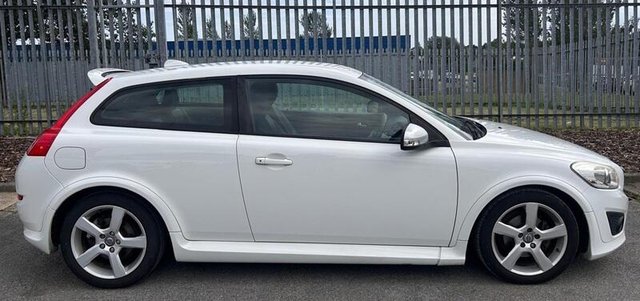 View our VOLVO C30