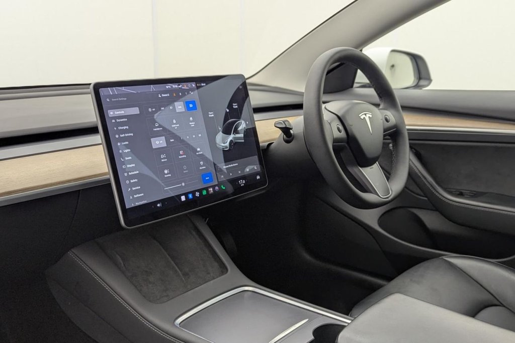 USED 2021 21 TESLA Model 3 (Dual Motor) Long Range Saloon 4dr Electric Auto 4WDE (346 ps) Pan Roof, 4WD, Sat Nav