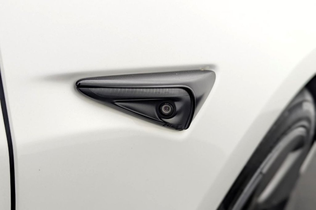 USED 2021 21 TESLA Model 3 (Dual Motor) Long Range Saloon 4dr Electric Auto 4WDE (346 ps) Pan Roof, 4WD, Sat Nav