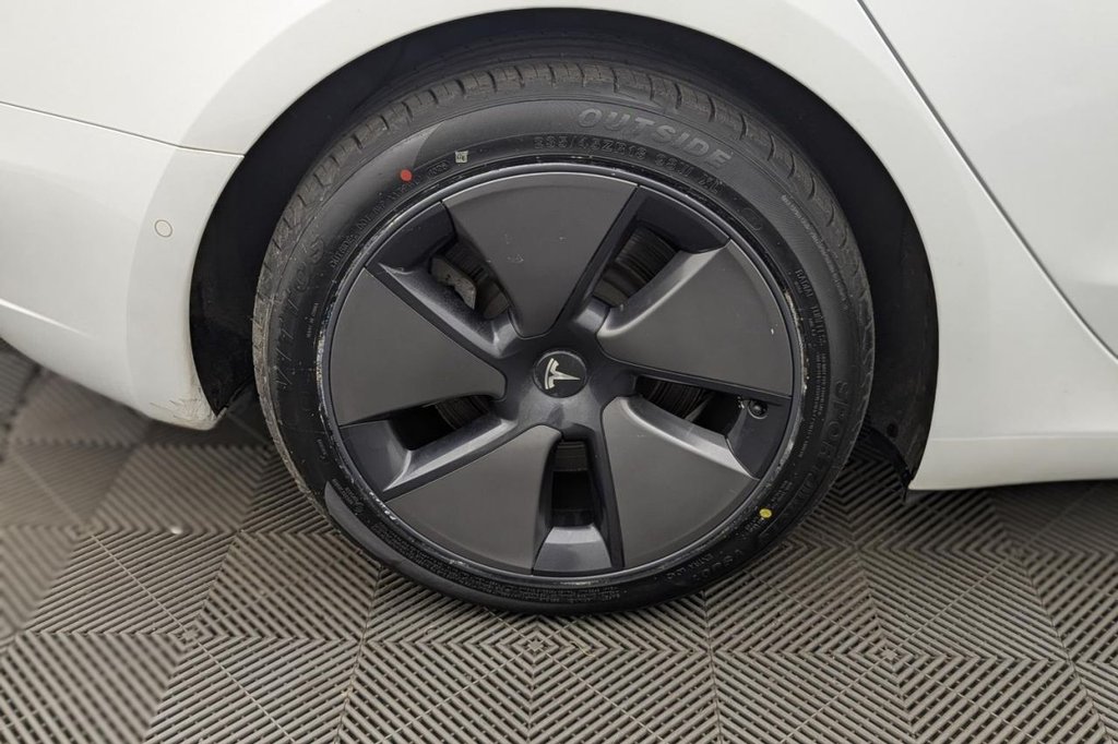 USED 2021 21 TESLA Model 3 (Dual Motor) Long Range Saloon 4dr Electric Auto 4WDE (346 ps) Pan Roof, 4WD, Sat Nav