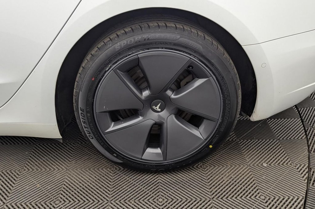 USED 2021 21 TESLA Model 3 (Dual Motor) Long Range Saloon 4dr Electric Auto 4WDE (346 ps) Pan Roof, 4WD, Sat Nav