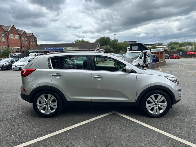 View our KIA SPORTAGE