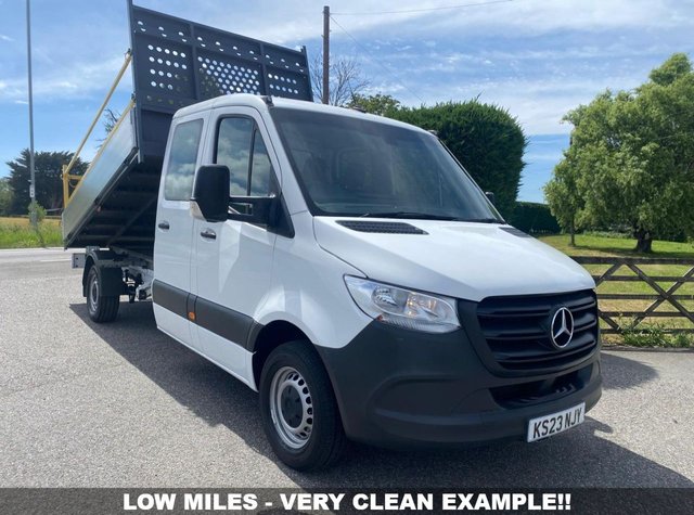 View our MERCEDES-BENZ SPRINTER