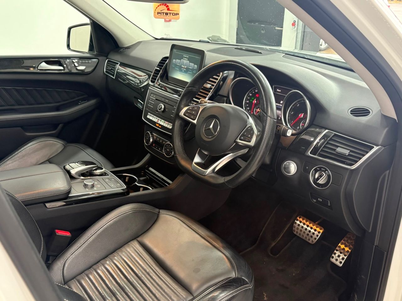 2016 MERCEDES GLE 2.1 GLE250d AMG Line (Premium) SUV 5dr Diesel G-Tronic 4MATIC Euro 6 (s/s) - vehicle photo 24 for sale on PureCar