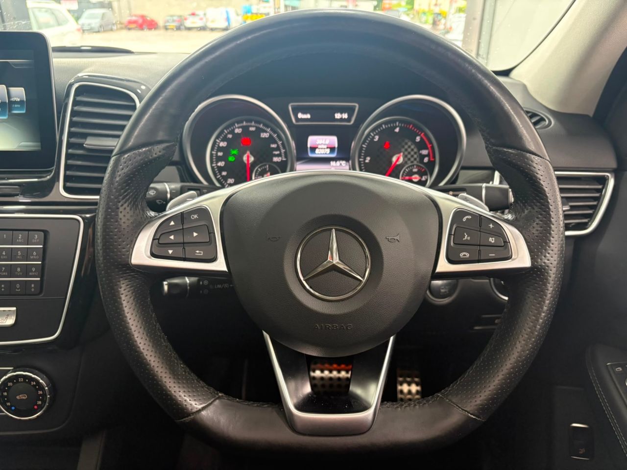 2016 MERCEDES GLE 2.1 GLE250d AMG Line (Premium) SUV 5dr Diesel G-Tronic 4MATIC Euro 6 (s/s) - vehicle photo 31 for sale on PureCar