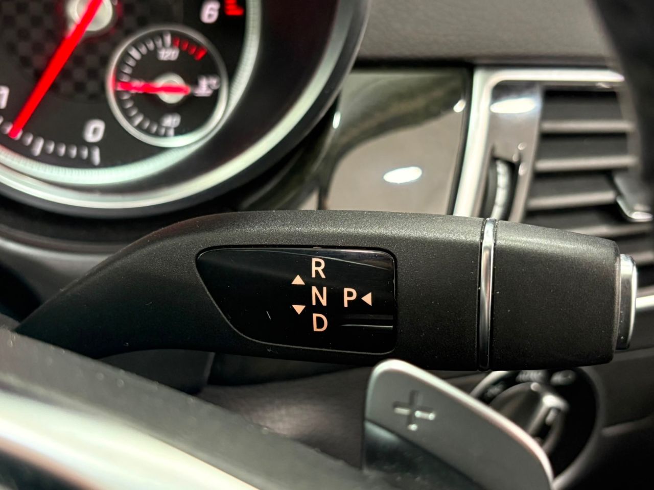 2016 MERCEDES GLE 2.1 GLE250d AMG Line (Premium) SUV 5dr Diesel G-Tronic 4MATIC Euro 6 (s/s) - vehicle photo 38 for sale on PureCar