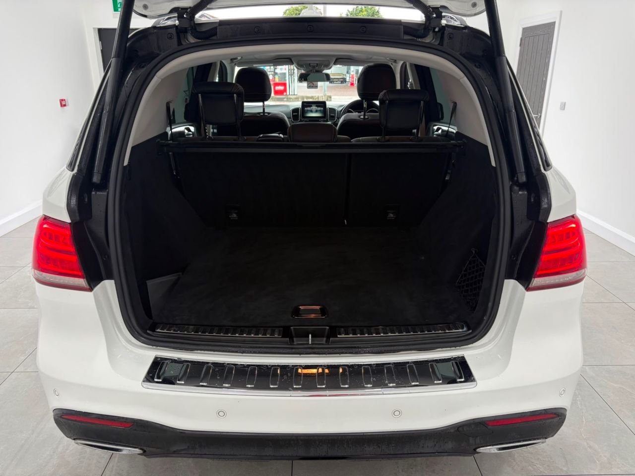 2016 MERCEDES GLE 2.1 GLE250d AMG Line (Premium) SUV 5dr Diesel G-Tronic 4MATIC Euro 6 (s/s) - vehicle photo 51 for sale on PureCar