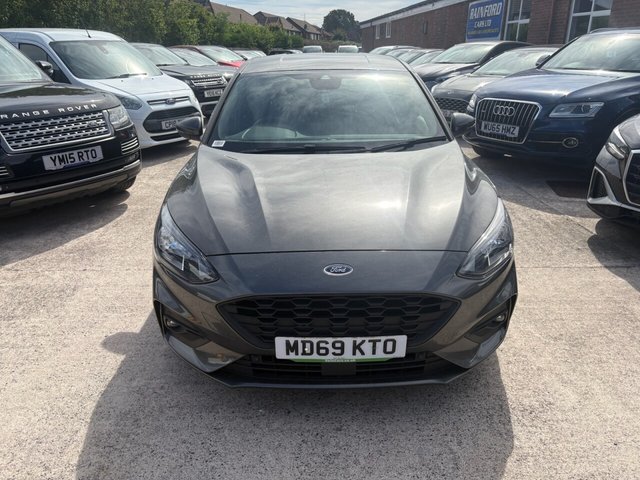 View our FORD FOCUS