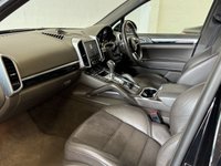 USED 2017 17 PORSCHE CAYENNE 3.0 TD V6 Platinum Edition SUV 5dr Diesel TiptronicS 4WD Euro 6 (s/s) (262 ps) REV CAMERA+SAT NAV+DAB