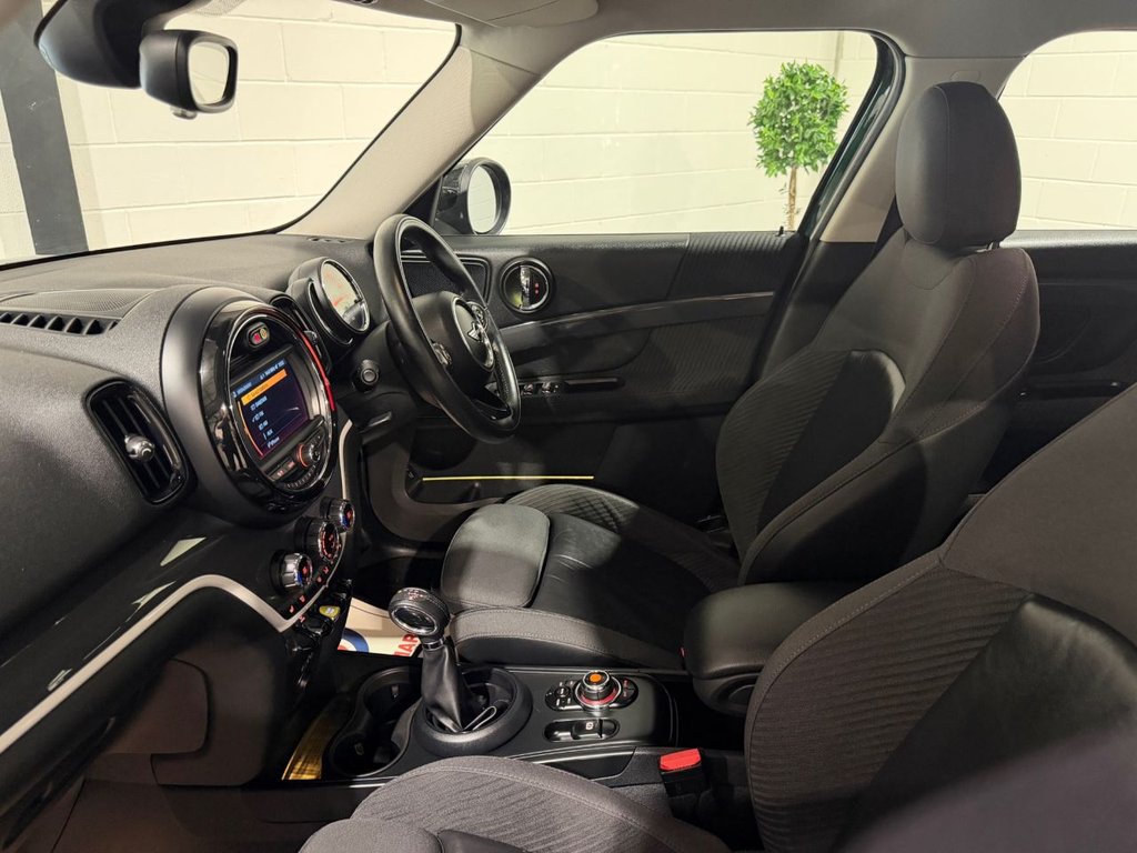 USED 2018 67 MINI COUNTRYMAN 1.5 7.6kWh Cooper SE SUV 5dr Petrol Plug-in Hybrid Auto ALL4 Euro 6 (s/s) (224 ps) 