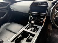 USED 2019 19 JAGUAR XE 2.0 D180 R-Dynamic S Saloon 4dr Diesel Auto  Carplay, Rev Cam, Cruise