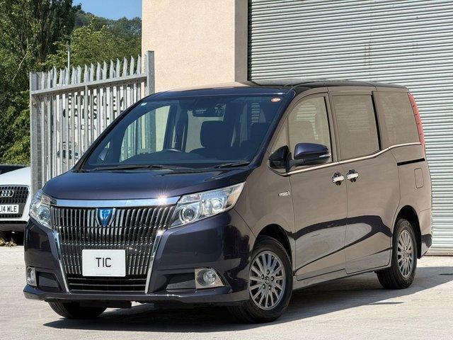 View our TOYOTA ESQUIRE/VOXY/NOAH