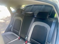 USED 2018 18 HYUNDAI KONA 1.0 T-GDi Blue Drive SE SUV 5dr Petrol Manual Euro 6 (s/s) (120 ps) Low Mileage Kona With Apple Car Play, Reverse Camera, Lane Assist And Full Service History !!
