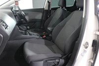 USED 2020 20 SEAT LEON 1.6 TDI SE Dynamic Hatchback 5dr Diesel Manual Euro 6 (s/s) (115 ps) 1 OWNER I 5 DOCUMENTED SERVICES