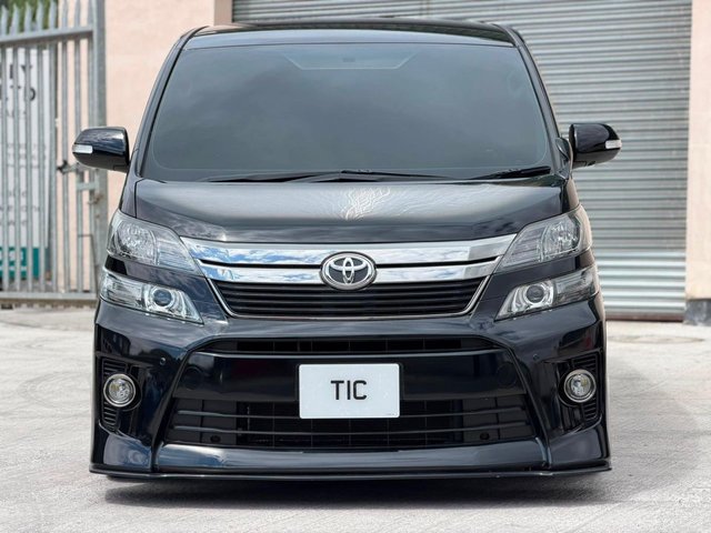 View our TOYOTA VELLFIRE