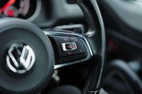 USED 2015 15 VOLKSWAGEN SCIROCCO 2.0 TDI BlueMotion Tech R-Line Hatchback 3dr Diesel DSG Euro 6 (s/s) (184 ps) BLACK | BLACK | BLACK