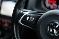 USED 2015 15 VOLKSWAGEN SCIROCCO 2.0 TDI BlueMotion Tech R-Line Hatchback 3dr Diesel DSG Euro 6 (s/s) (184 ps) BLACK | BLACK | BLACK