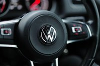 USED 2015 15 VOLKSWAGEN SCIROCCO 2.0 TDI BlueMotion Tech R-Line Hatchback 3dr Diesel DSG Euro 6 (s/s) (184 ps) BLACK | BLACK | BLACK