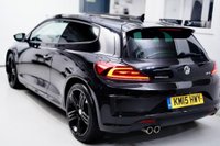 USED 2015 15 VOLKSWAGEN SCIROCCO 2.0 TDI BlueMotion Tech R-Line Hatchback 3dr Diesel DSG Euro 6 (s/s) (184 ps) BLACK | BLACK | BLACK