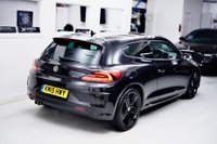 USED 2015 15 VOLKSWAGEN SCIROCCO 2.0 TDI BlueMotion Tech R-Line Hatchback 3dr Diesel DSG Euro 6 (s/s) (184 ps) BLACK | BLACK | BLACK