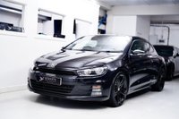 USED 2015 15 VOLKSWAGEN SCIROCCO 2.0 TDI BlueMotion Tech R-Line Hatchback 3dr Diesel DSG Euro 6 (s/s) (184 ps) BLACK | BLACK | BLACK
