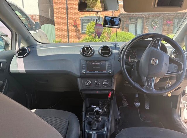 View our SEAT IBIZA