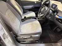 USED 2022 22 VOLKSWAGEN ID.3 Pro 58kWh Life Hatchback 5dr Electric Auto (145 ps) 