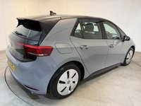 USED 2022 22 VOLKSWAGEN ID.3 Pro 58kWh Life Hatchback 5dr Electric Auto (145 ps) 