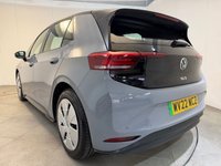 USED 2022 22 VOLKSWAGEN ID.3 Pro 58kWh Life Hatchback 5dr Electric Auto (145 ps) 