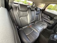 USED 2017 LAND ROVER RANGE ROVER EVOQUE 2.0 TD4 SE Tech SUV 5dr Diesel Auto 4WD Euro 6 (s/s) (180 ps) DAB, CRUISE, F&R PARKING SENSORS