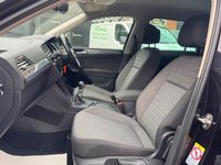 USED 2021 21 VOLKSWAGEN TIGUAN 1.5 TSI Life SUV 5dr Petrol Manual Euro 6 (s/s) (130 ps) 